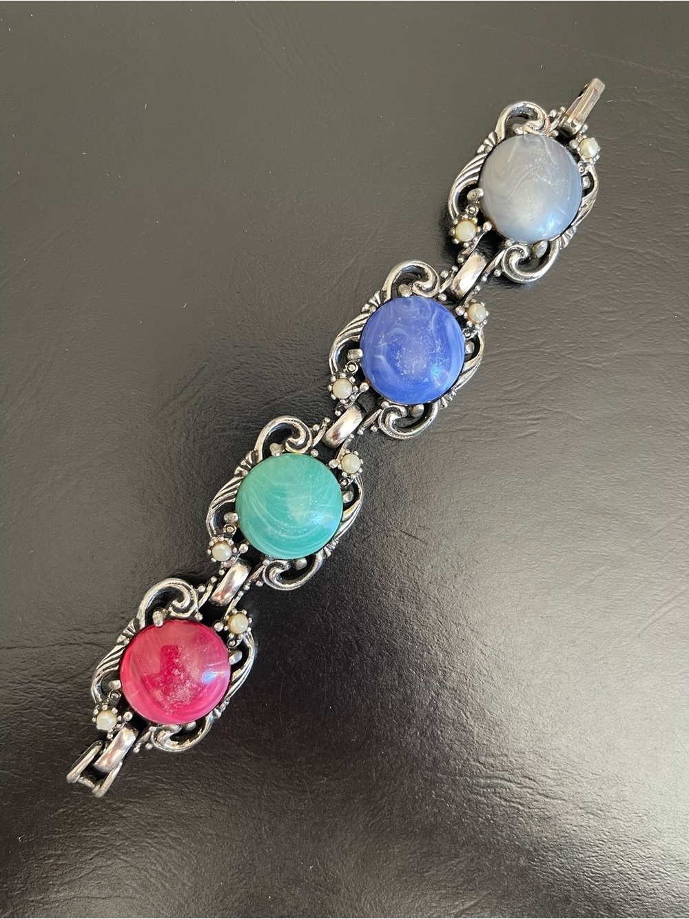 Vintage Unsigned Sarah Coventry Fiesta Silver tone colorful bracelet.